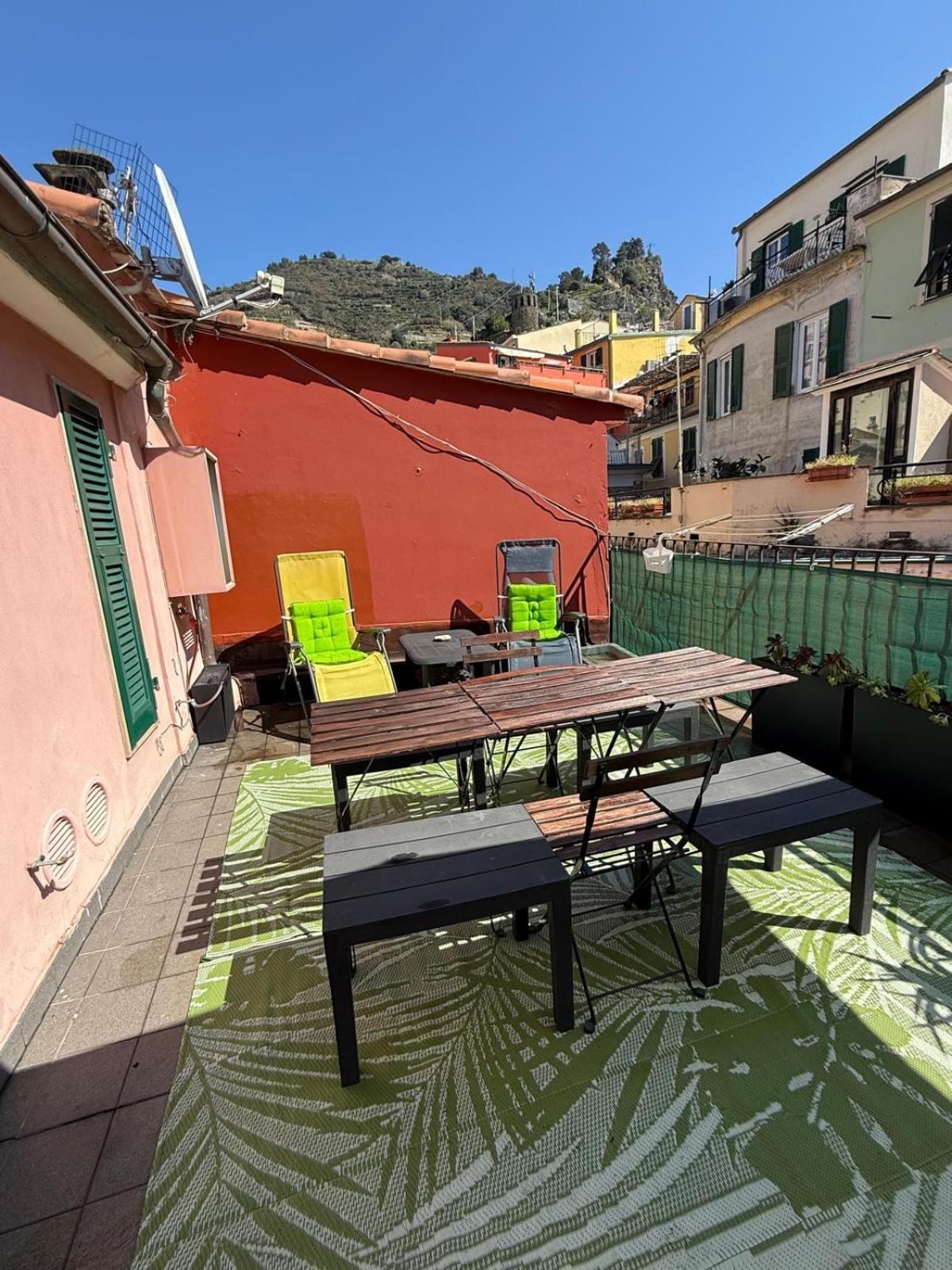 El Nin Apartment With Terrace Vernazza Bagian luar foto